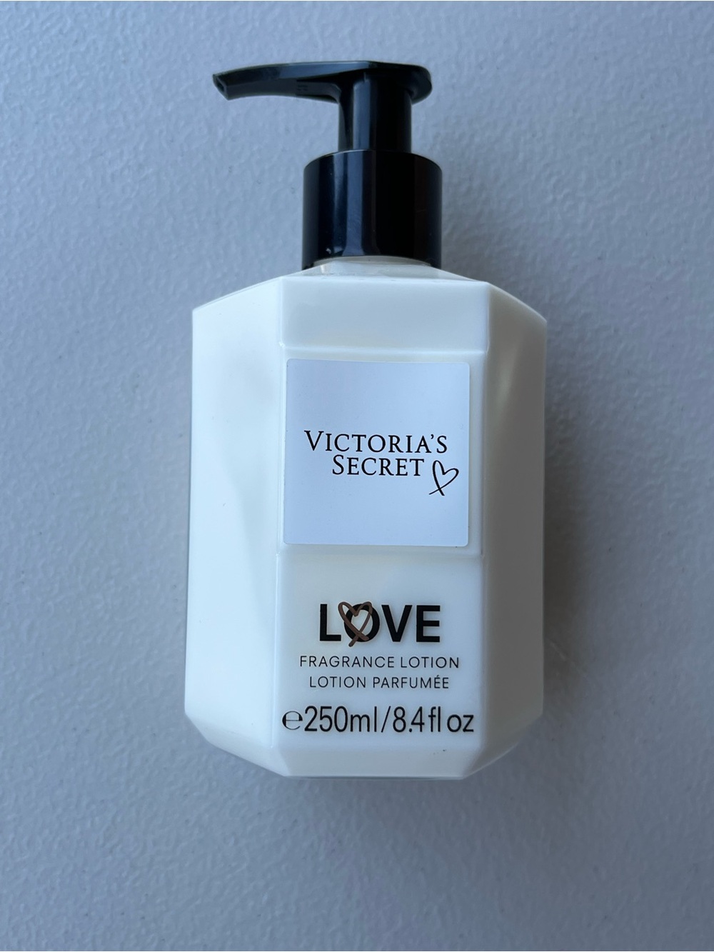 NEW Victoria's Secret LOVE Fragrance Lotion - White and Black